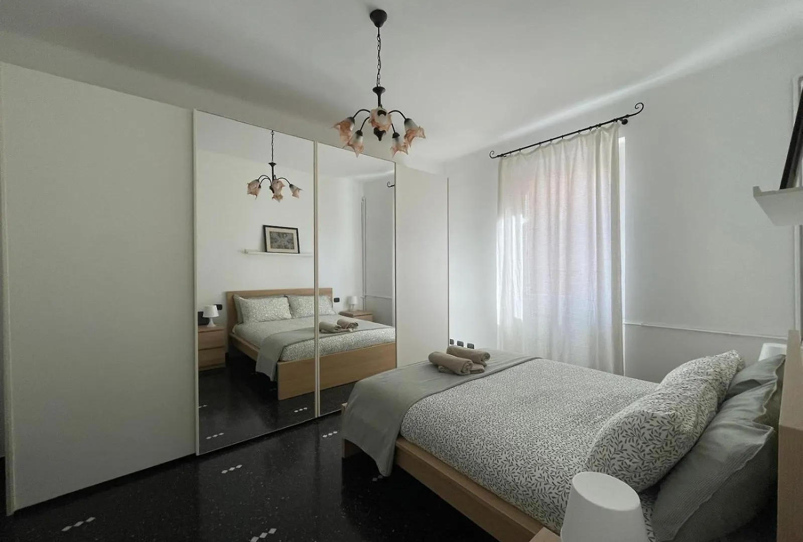 In Piazzetta Apartment Genoa