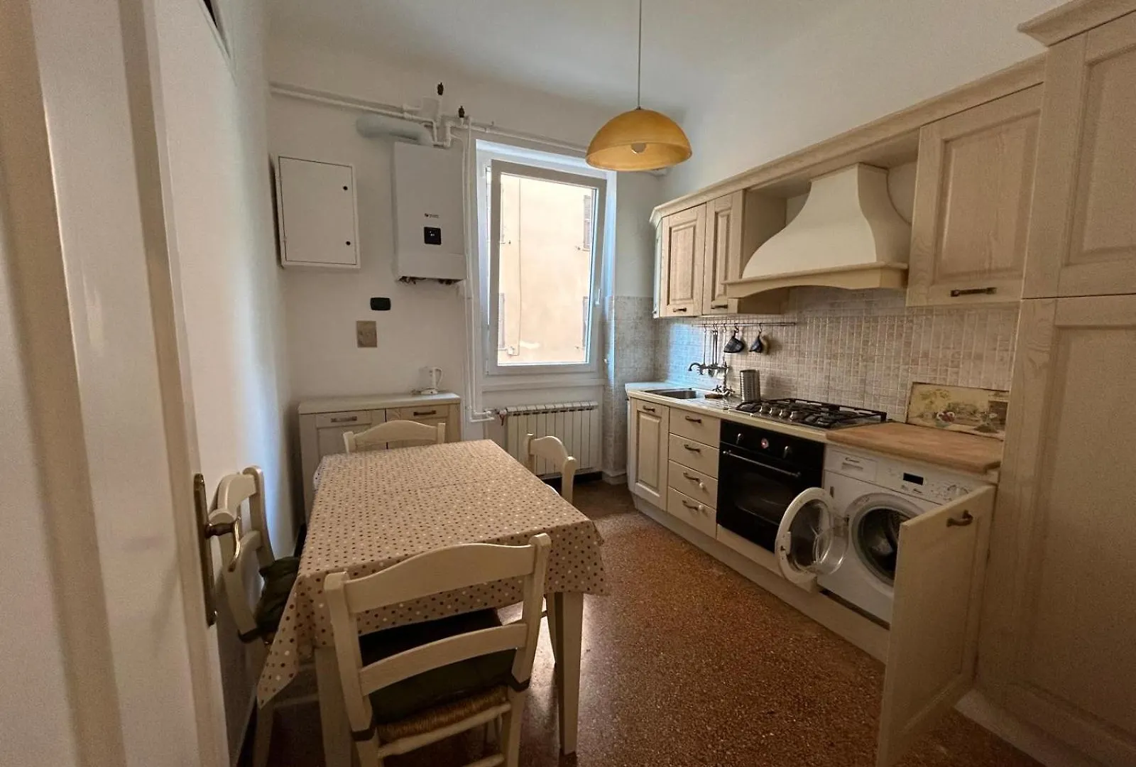 In Piazzetta Apartment Genoa